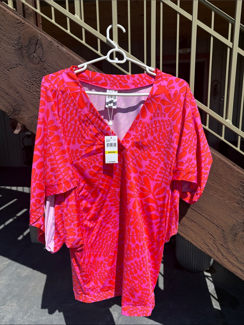 NWT Trina Turk swimsuit cover up. Size MED.Bright Pink & Red V-Neck Floral Top